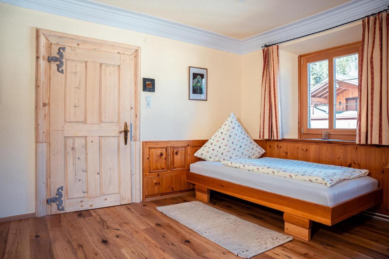 Landhaus Geierwally Elbigenalp Exterior foto
